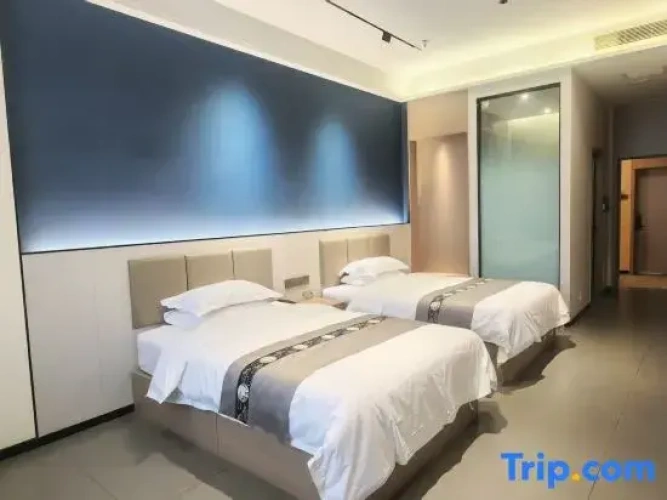 Premier Twin room