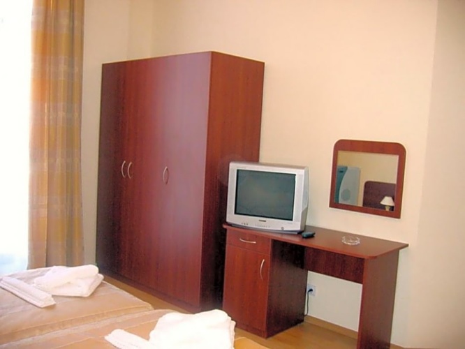 1 Bedroom Double Apartment