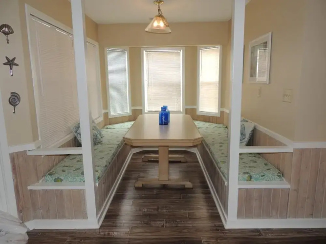 Arbor House #16