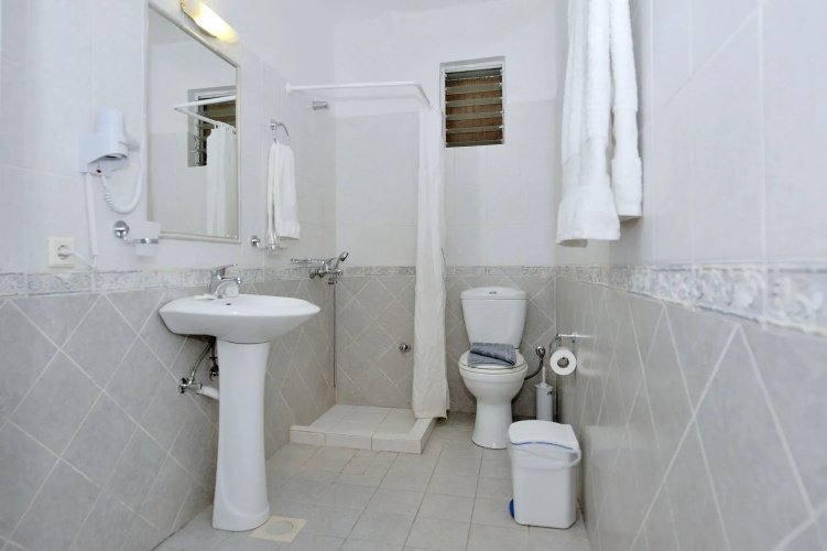 Tsakanos Apartments