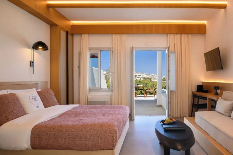 Safrani Suites