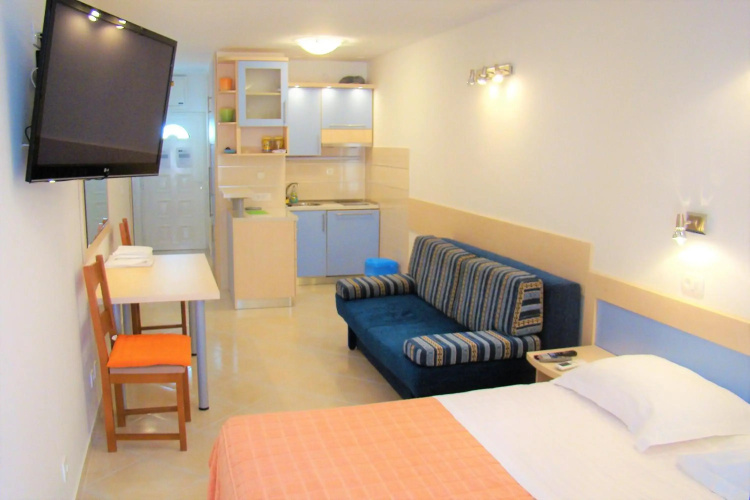 Apartments Lavica