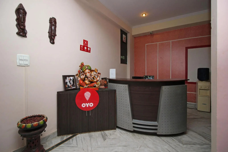 OYO 65771 New Era Residency