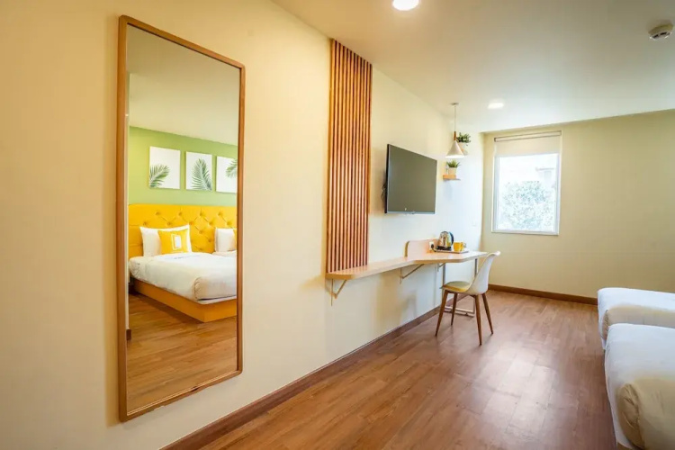 Bloom Hotel - Medicity Gurugram, Near Medanta Hospital