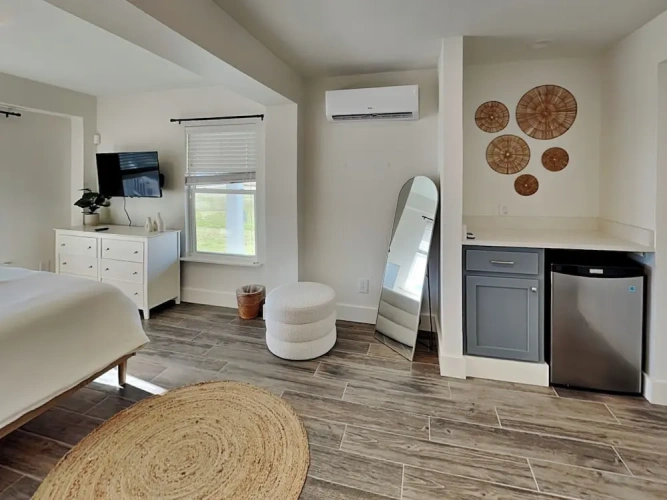 Guest rooms