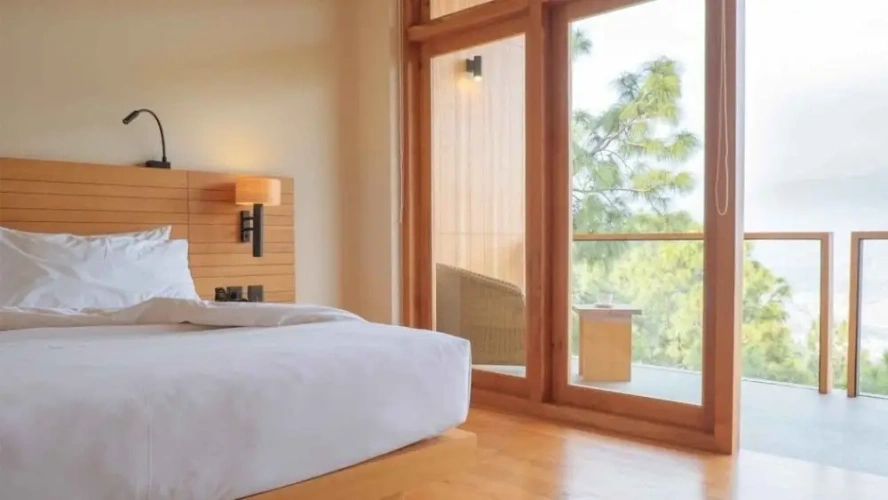 Deluxe Double room with view