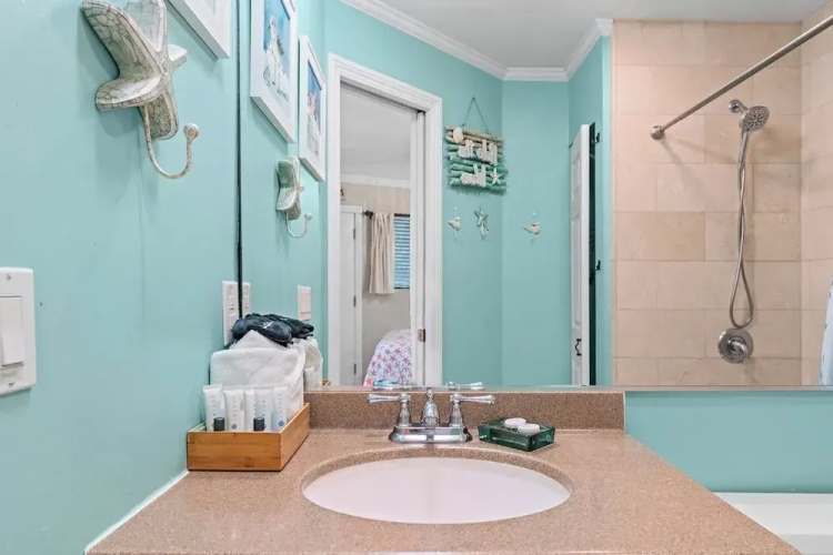 Beach Access: Oceanfront Hilton Head Studio
