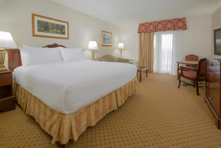 Music Road Resort Hotel and Inn