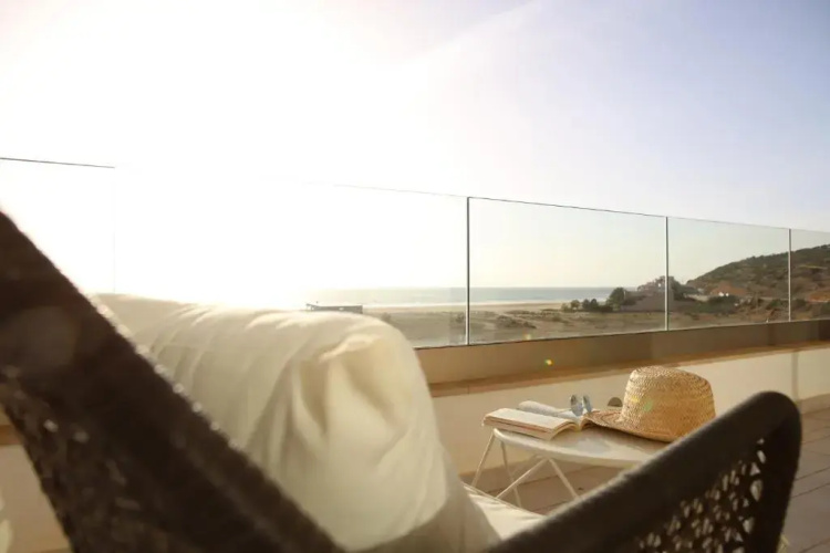 Ymy Beach House