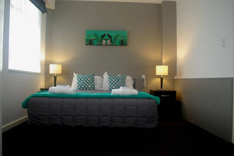 Law Courts Hotel