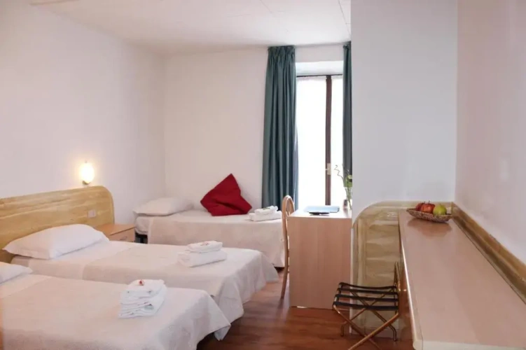 Standard Triple room with balcony and with view