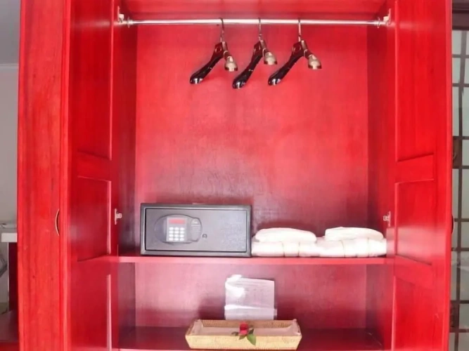 Deluxe Double room with city view