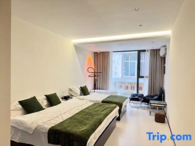 Standard Twin room with sea view