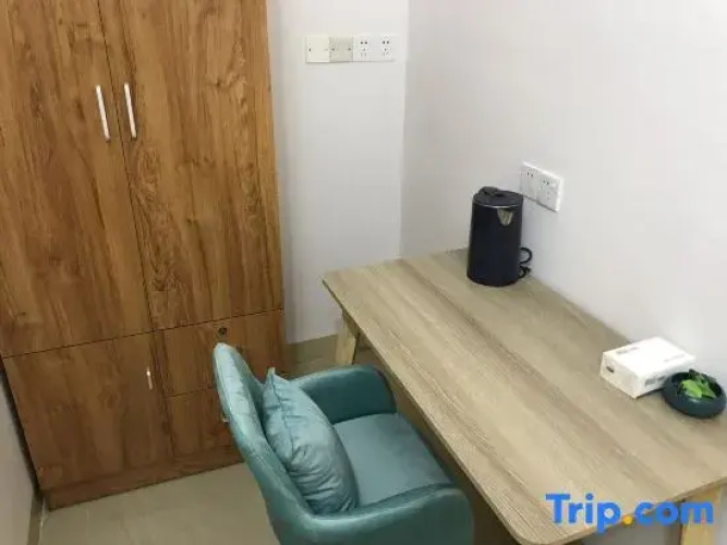The House B&B