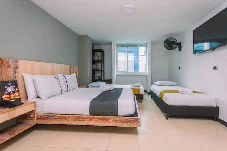 Standard Quadruple room