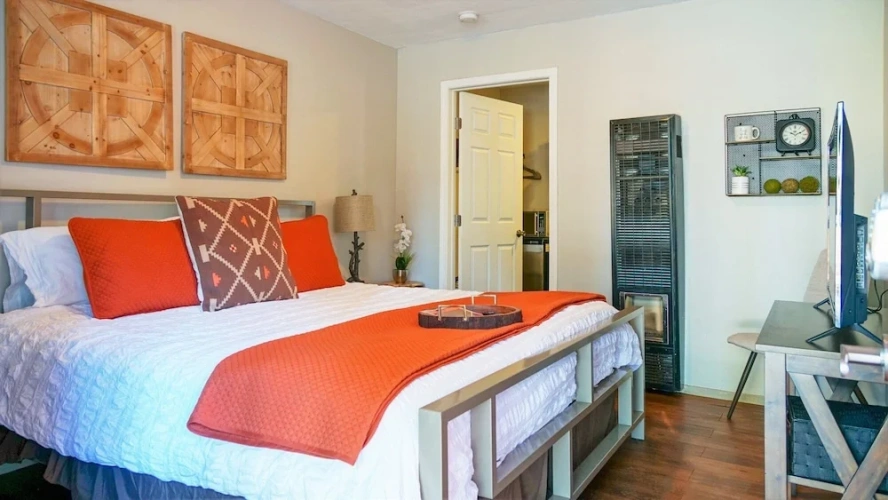 Guest rooms