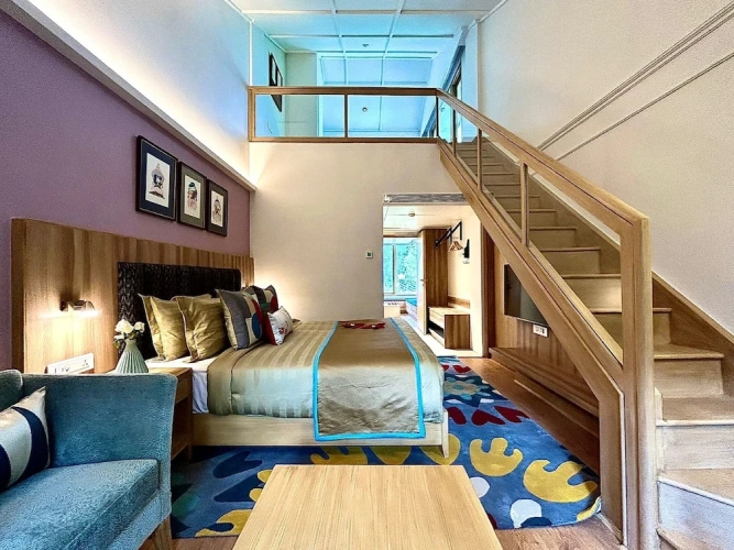 Deluxe Suite