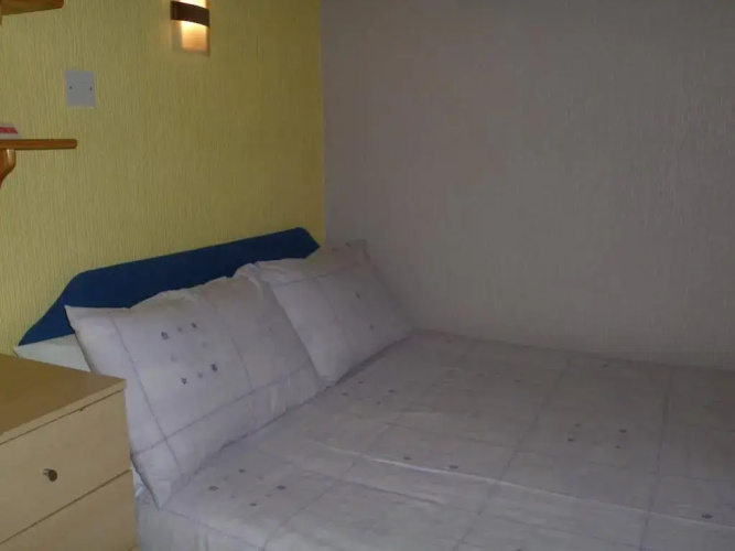 Roachvale Hotel