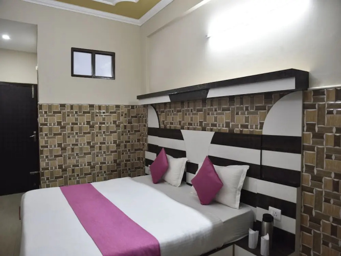 Hotel Vijay International