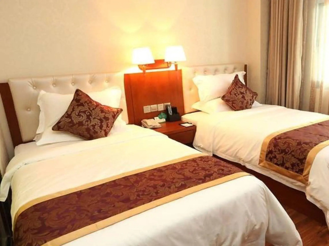 Home Inn Selected