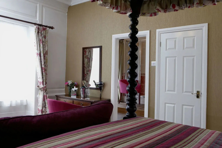 Sleeping Bear Hotel Dorchester
