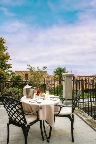 Deluxe Double room with balcony