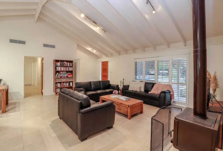 Seabreeze House