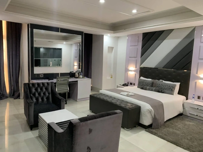 Deluxe Single room