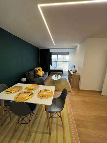 Modular Suites Alfonso Gomez