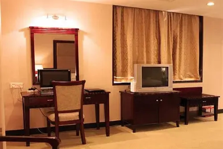 Tianyi Hotel