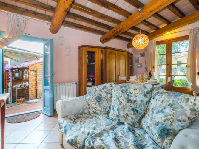 House Amarilli Pastina
