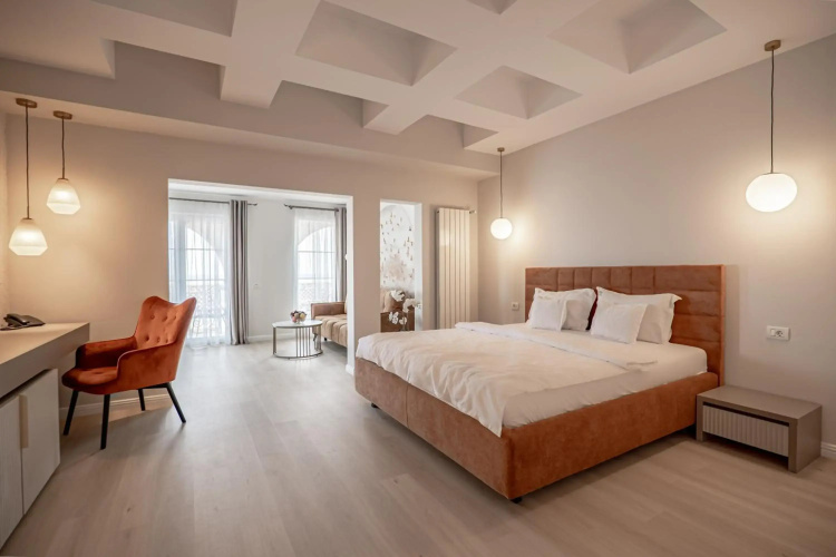 Ges Hotel