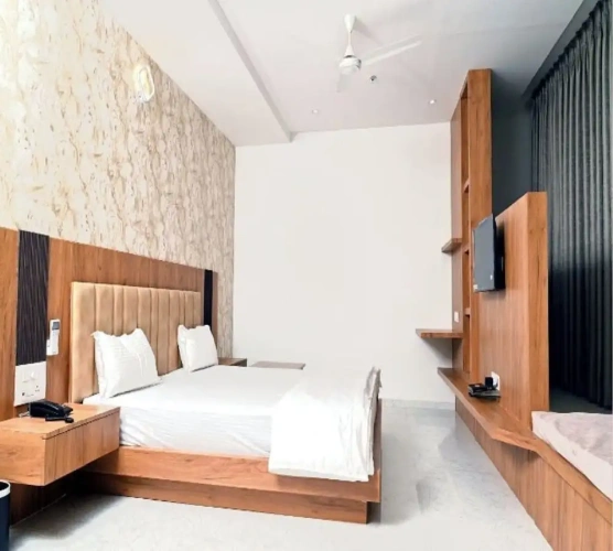 Luxury Suite