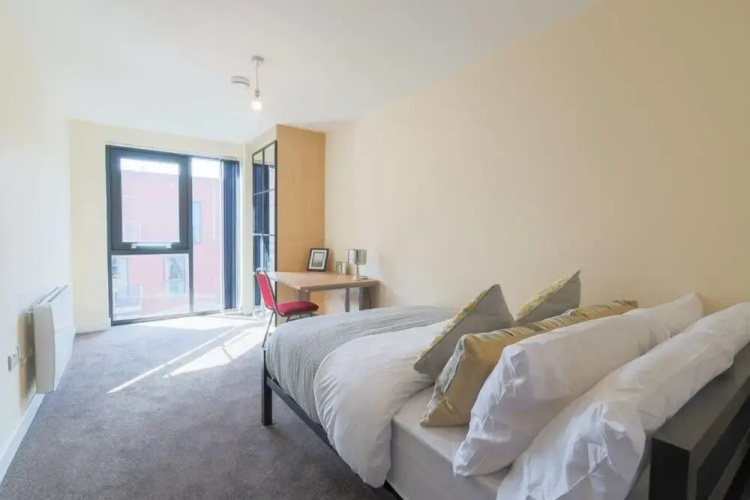 Stunning City Centre Apartment