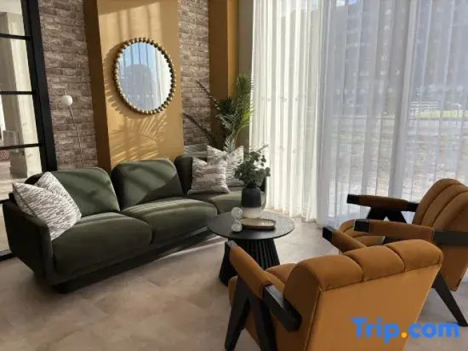 Stylish apartment in central Birmingham, with Parking