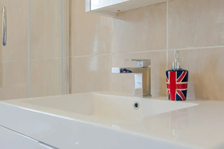 Stylish Studio in Westminster