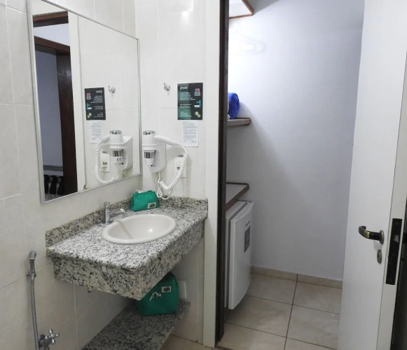 Economy Triple room