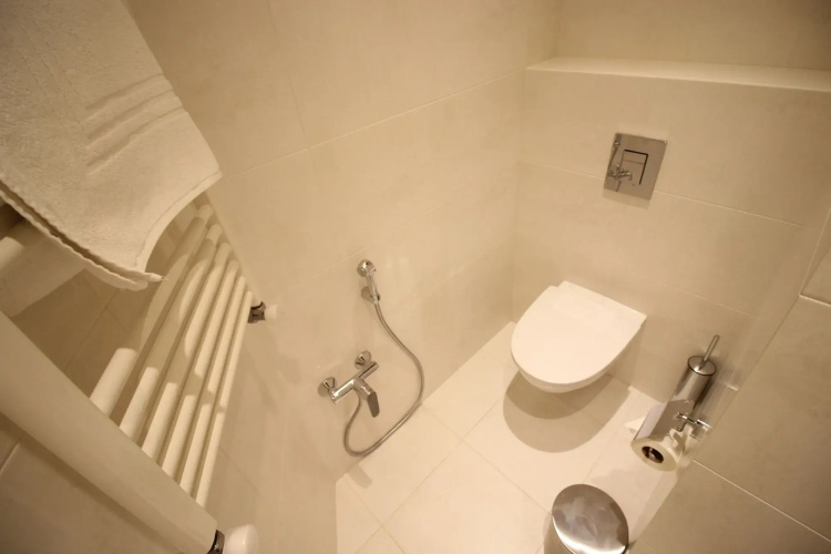 Super Luxury Apartments