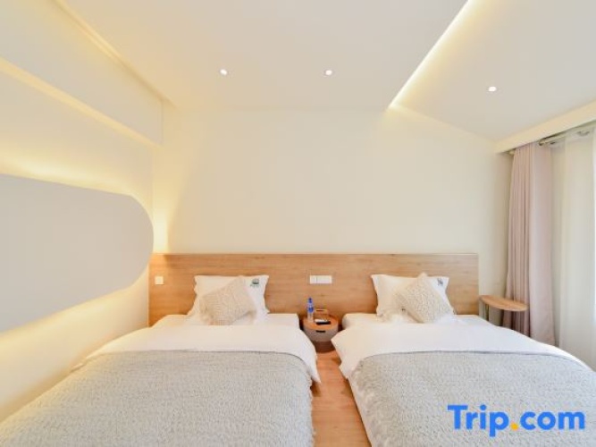2 Bedrooms Luxury Suite
