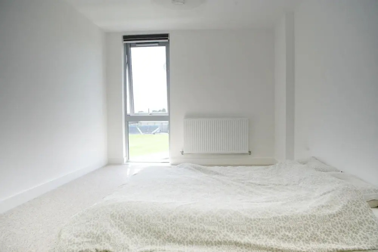 Bright 2 Bedroom Apartment in Bristol