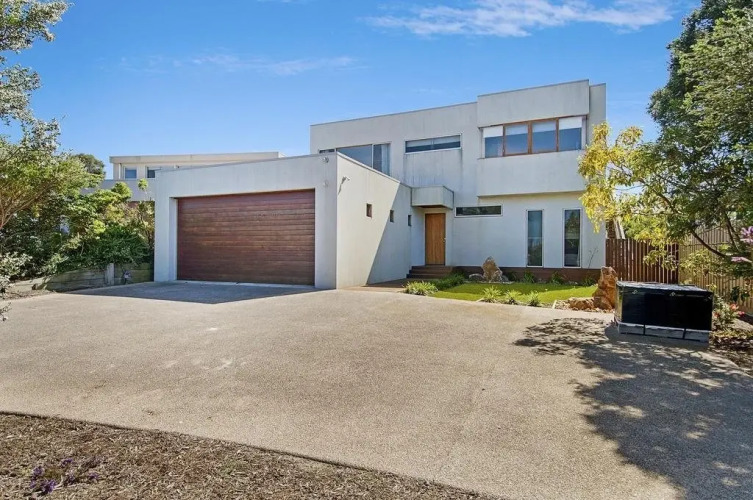 普鲁芬奇奥度假屋外景图