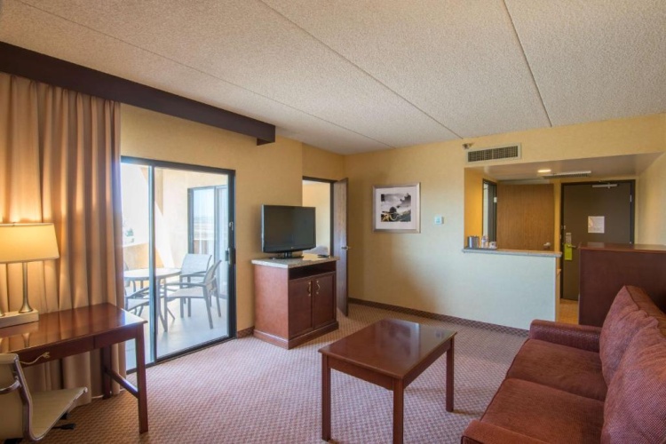 1 Bedroom Double Suite with balcony