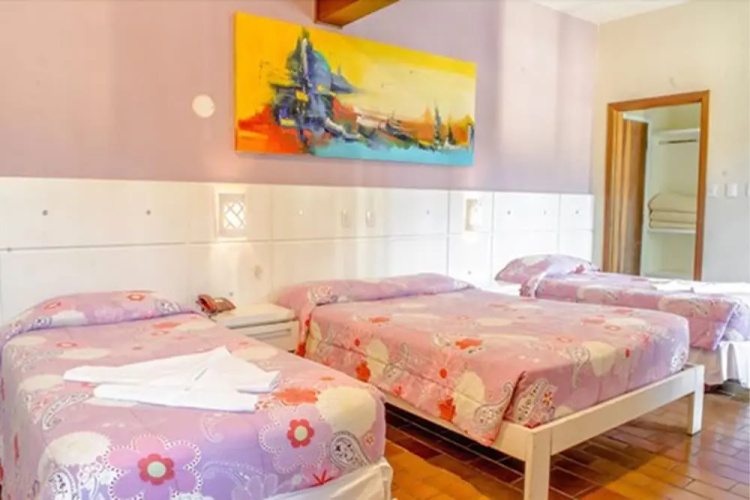 27 Praia Hotel