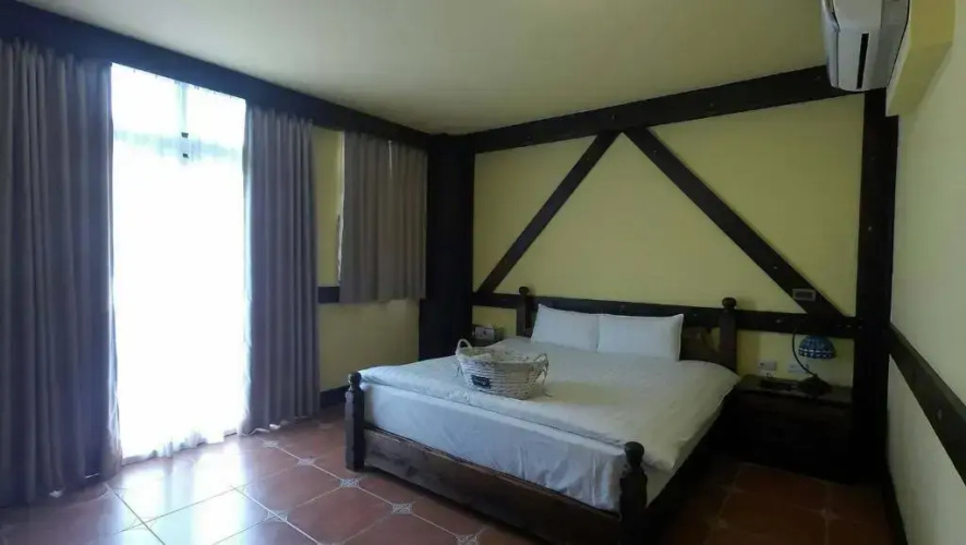 Brest Bed & Breakfast