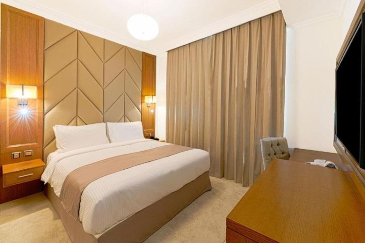 1 Bedroom Apartment