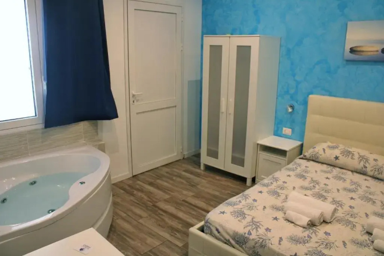 Borgo Marino Suite B&B