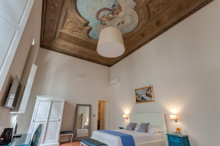 Luxury Triple room