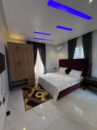 Kozy Apartment & Lounge