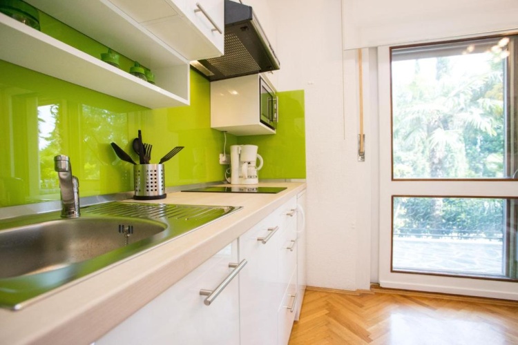 Apartment with balcony