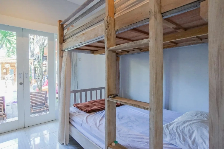 Bed in Dorm